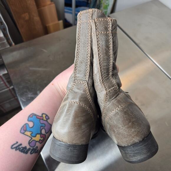 STEVE MADDEN Troopa Boots In Stone Size 6 - Picture 5 of 8